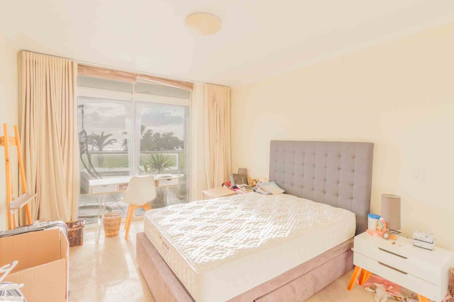 2 Bedroom Property for Sale in Sea Point Western Cape